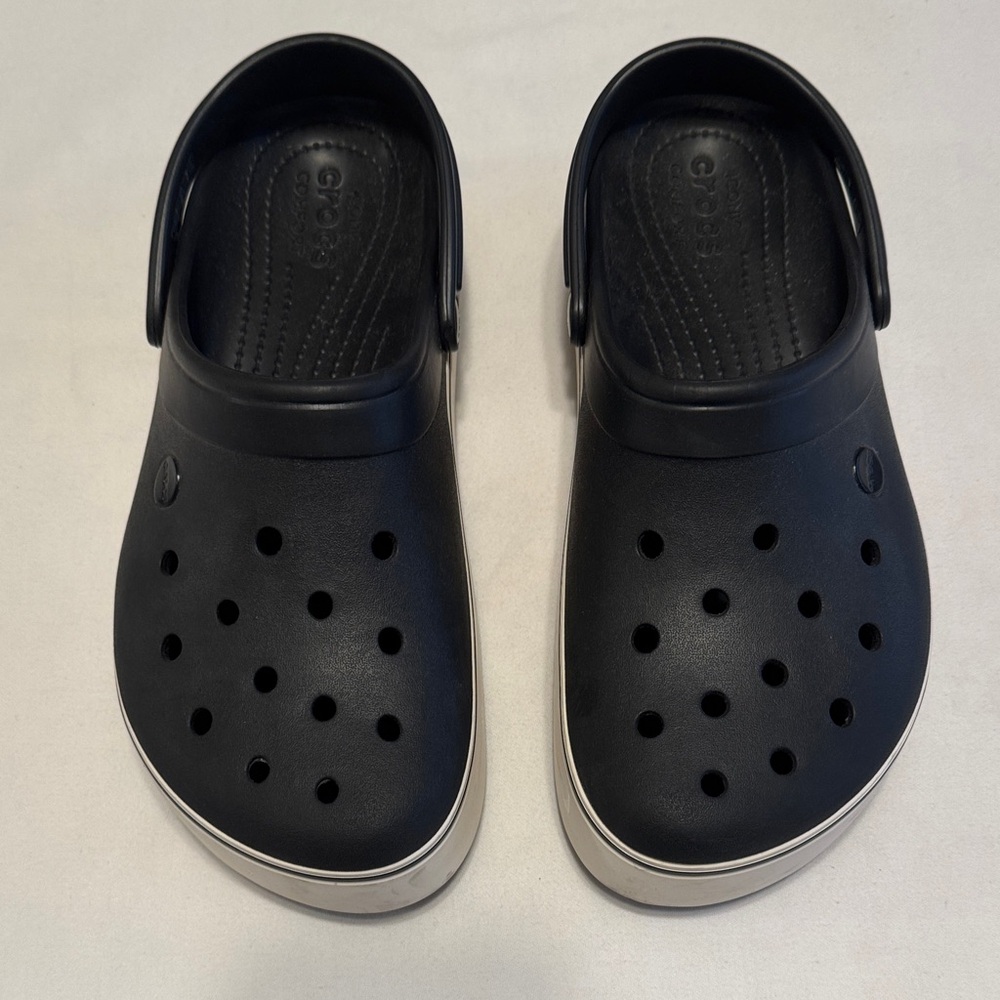 Women's Classic Croc Clog size 10.  EUC. Only mild wear. Black w/white trim.